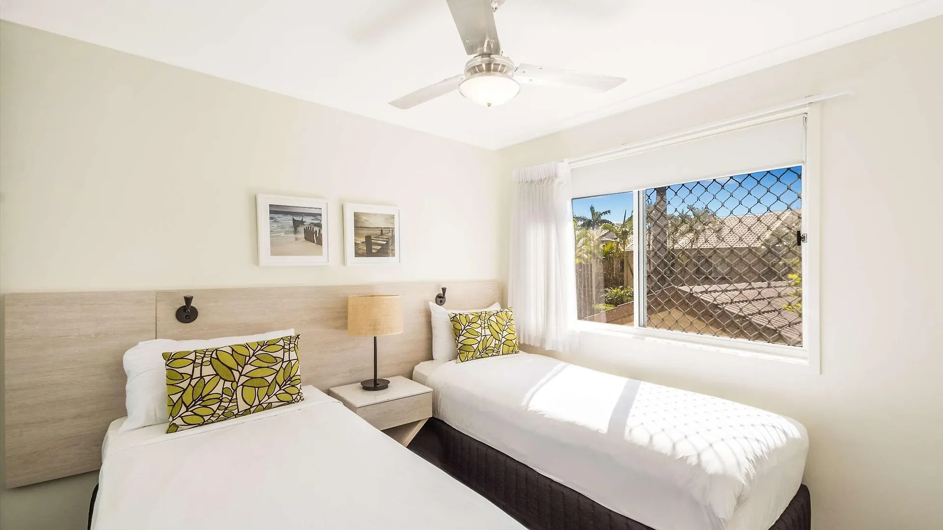Oaks Sunshine Coast Oasis Resort Калаундра